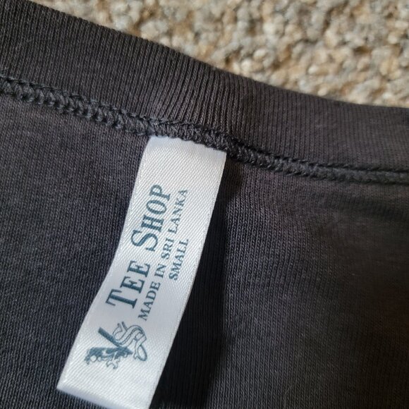 VS 'Tee Shop' T-Shirts from '06- set of 2 - Size Small - Picture 4 of 6